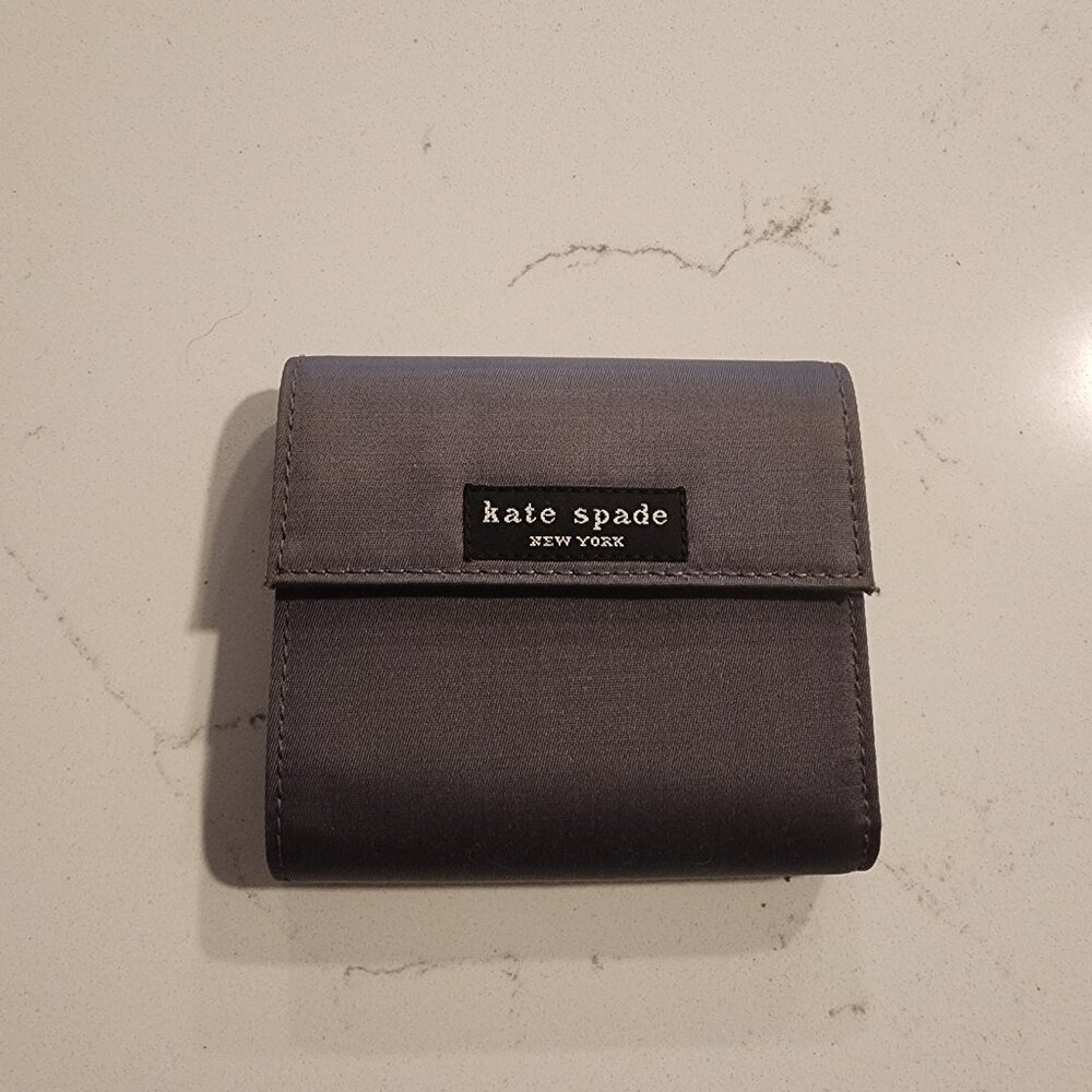 Kate Spade small trifold wallet never used!